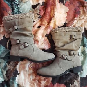🌻 Grey Sweater Top Buckle Boots 🌻